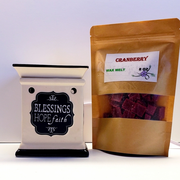 CRANBERRY Super Scented Wax Melts, 8 oz - Picture 3 of 5